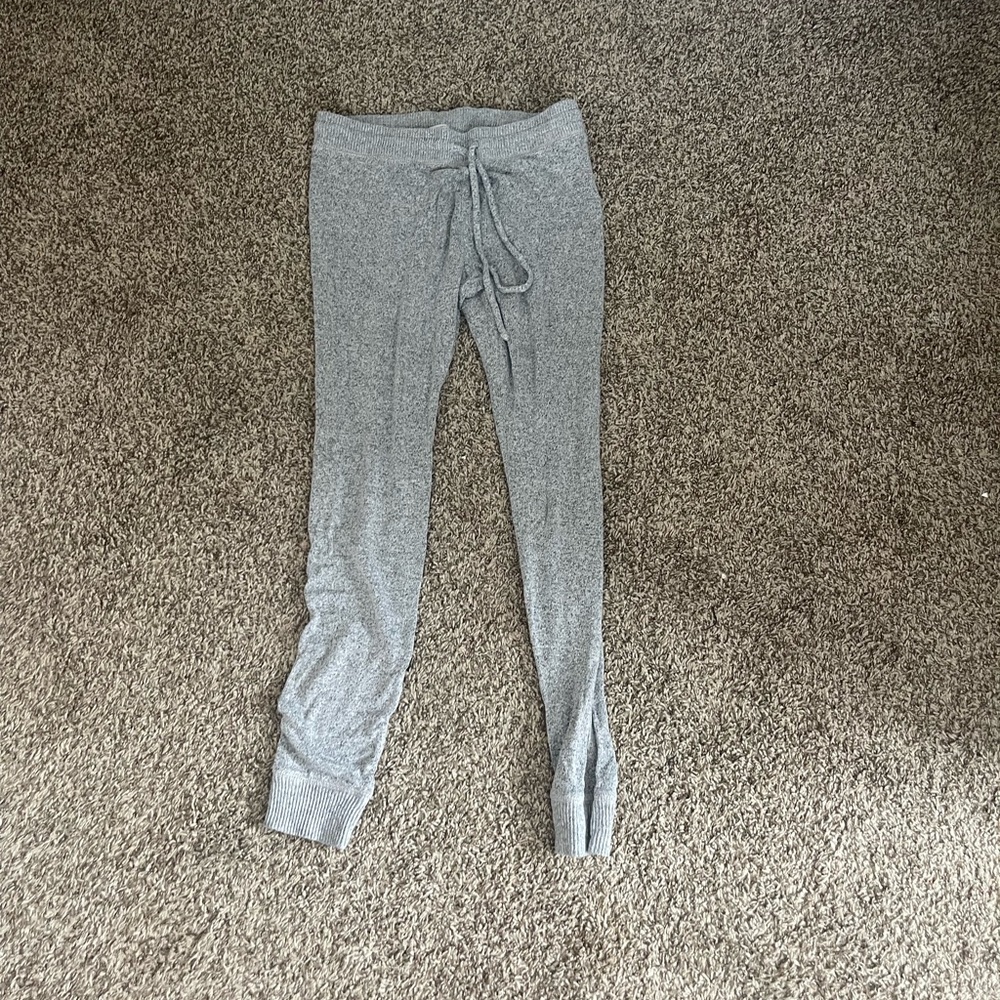 American Eagle gray sweatpants